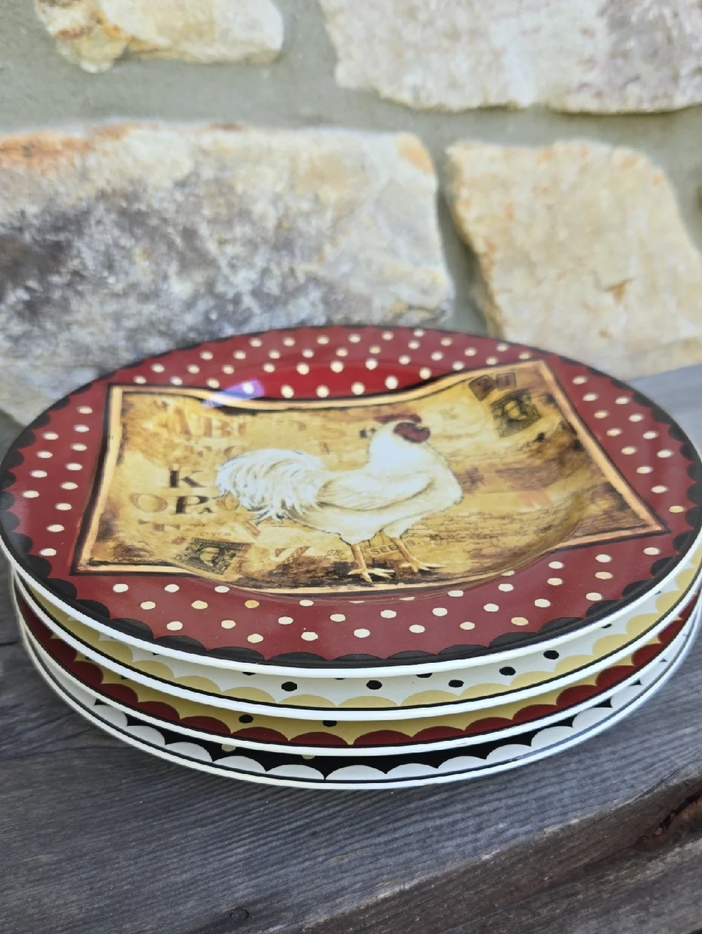 Sakura Retro Rooster Stoneware Plate Set‎ Farmhouse Country Cottage